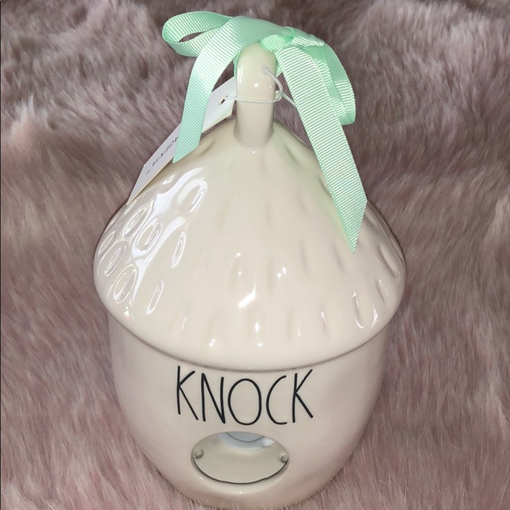 RAE DUNN  |  KNOCK Tiki Birdhouse